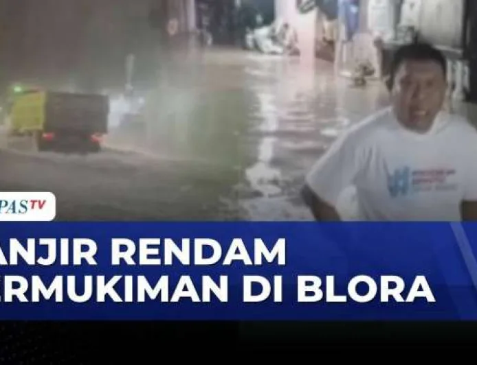 Banjir di Blora Rendam Permukiman, Air Capai Ketinggian 1 Meter