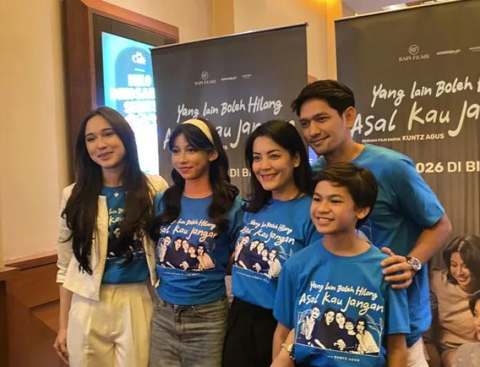 Film Yang Lain Boleh Hilang Asal Kau Jangan Angkat Kisah Ibu dan Anak Tak Terpisahkan