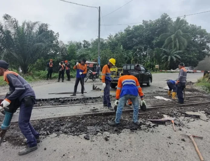 KAI Palembang Tingkatkan Sosialisasi Keselamatan untuk Tekan Kecelakaan Perlintasan