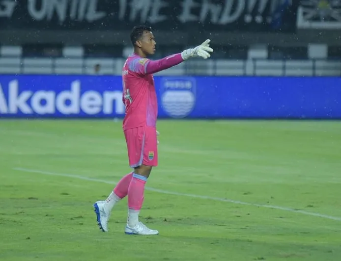 Teja Paku Alam Pilih Fokus Antar Persib Bandung Raih Hattrick Juara Super League