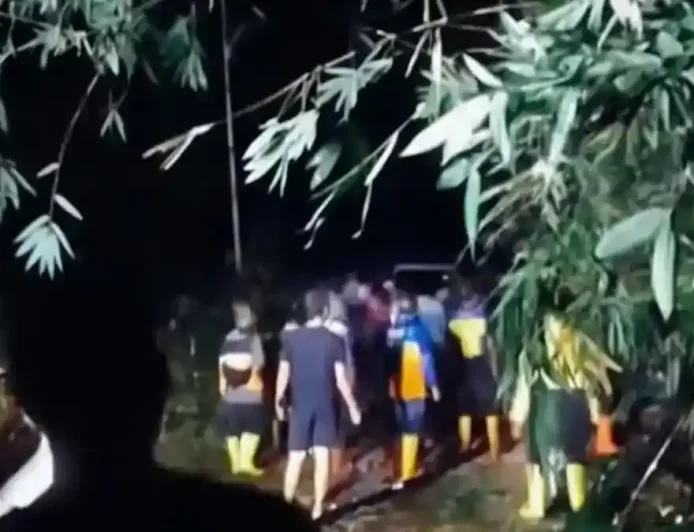 Hujan Deras Sebabkan Banjir dan Longsor di Sukabumi, Jalur Sagaranten Lumpuh