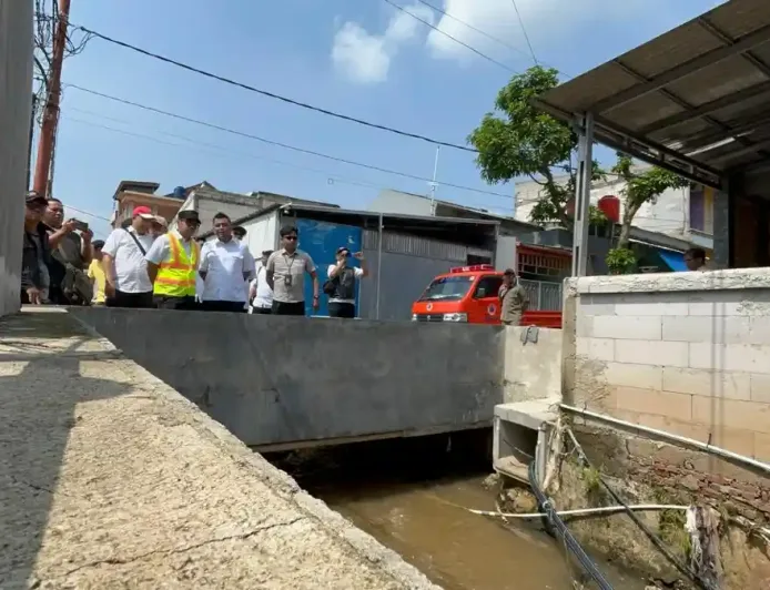Banjir Keranggan Tangsel Bisa Capai 2 Meter, Penyebab Utama Sampah dan Penyempitan Kali