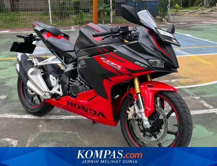 Speedometer Honda CBR250RR Blank Usai Kehujanan: Waspadai Kerusakan Ini