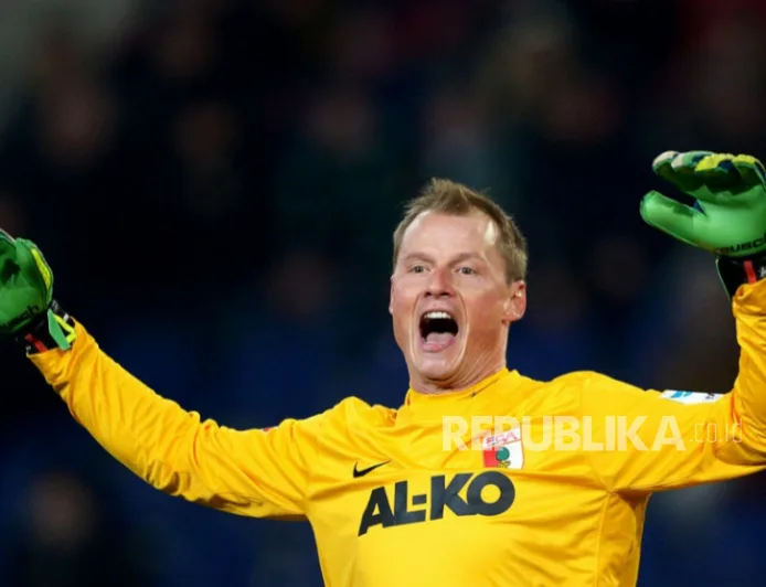Alex Manninger, Mantan Kiper Arsenal, Meninggal Dunia Akibat Kecelakaan Kereta di Salzburg
