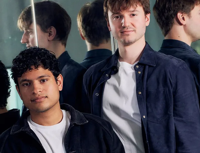 Startup AI Senilai $10 Miliar yang Siap Gantikan Pekerjaan Profesional Kantoran