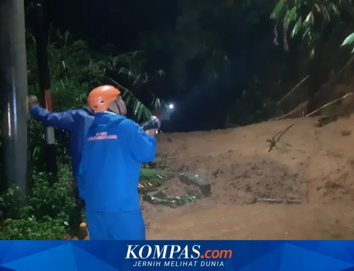 Akses Wisata Citengah Sumedang Kembali Dibuka Setelah Longsor Tebing 15 Meter