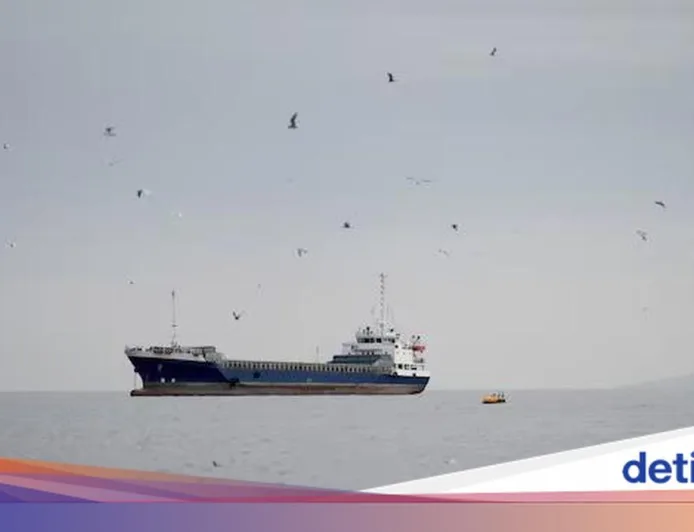 Trump Klaim AS Bantu Iran Bersihkan Ranjau Laut Usai Selat Hormuz Dibuka