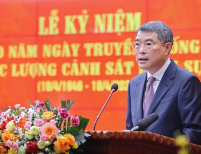 Perdana Menteri Le Minh Hung: Polisi Kriminal Harus Ahli Unggul dan Mampu Mobilisasi Masyarakat