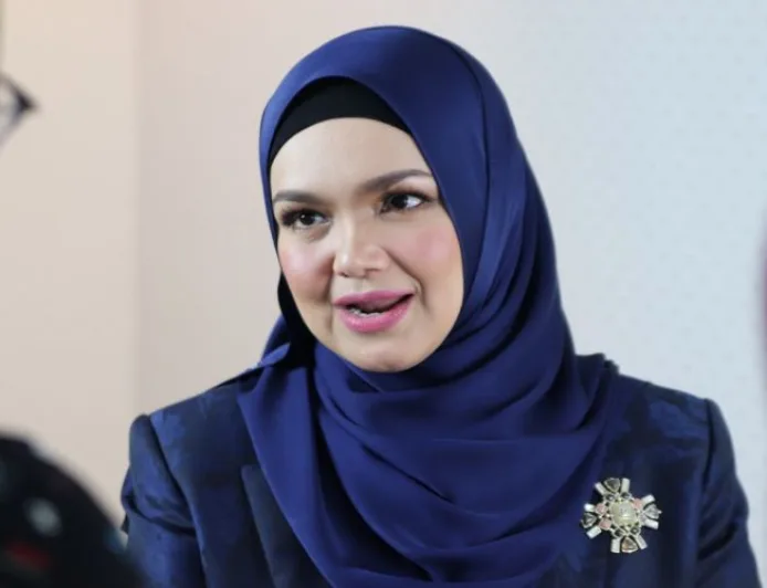 Penyanyi Malaysia Siti Nurhaliza Alami Kecelakaan, Ini Kondisi Terbarunya