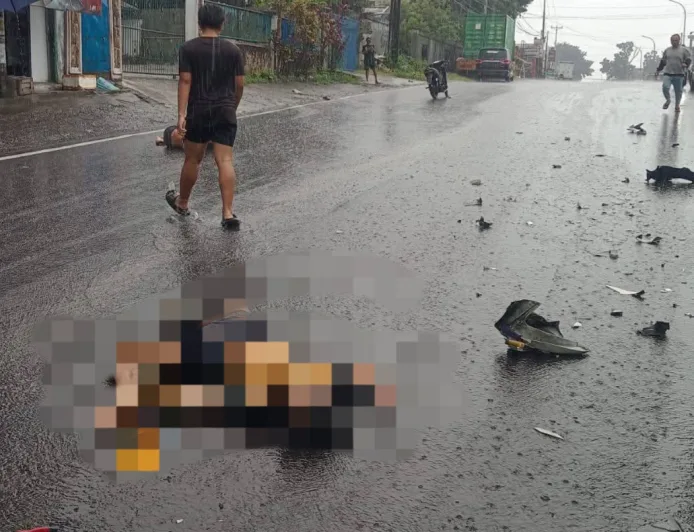 Kecelakaan Maut di Girian: Pengendara Motor Tewas Usai Tabrakan dengan Mobil Pick Up