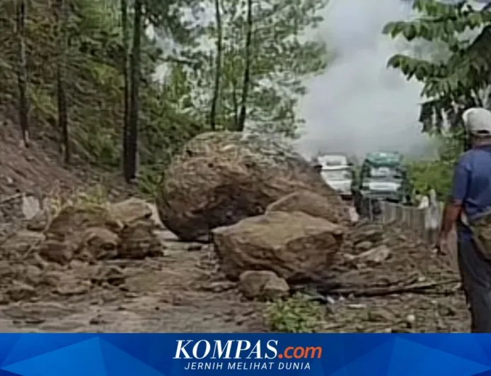 Longsor di Jalan Takengon-Blang Kejeren: Puluhan Mobil Terjebak dan Antre Panjang