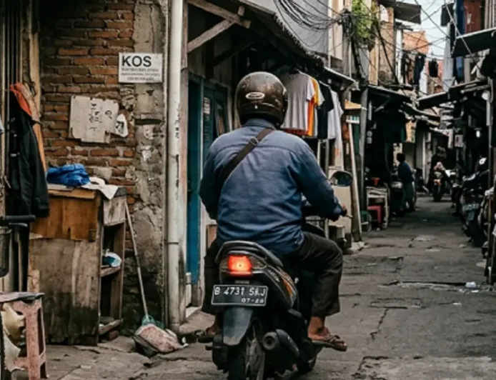 Berkendara di Gang Sempit: Uji Empati dan Kesadaran Sosial yang Penting
