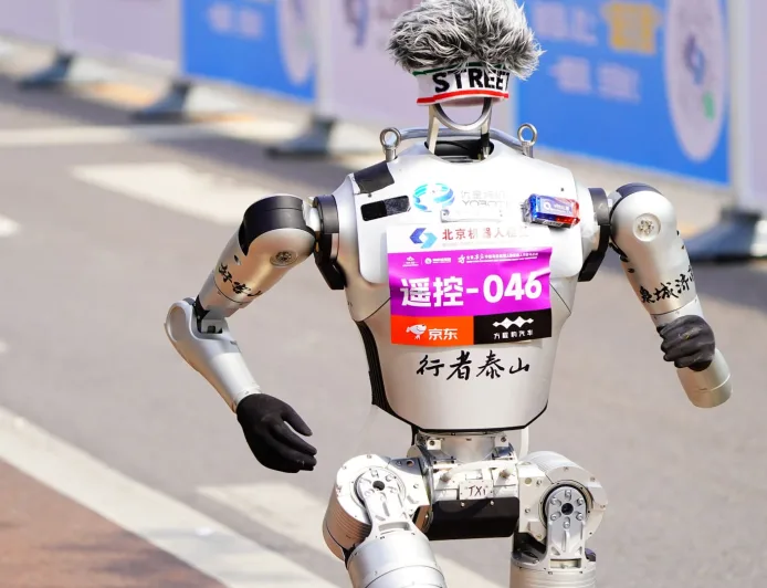 Lomba Half Marathon Robot Humanoid di Beijing: Bukti Kemajuan Teknologi Robotik China