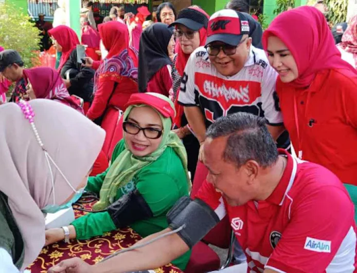 PDIP Bekasi Timur Dorong Aksi Sosial dan Lingkungan Sambut Hari Kartini