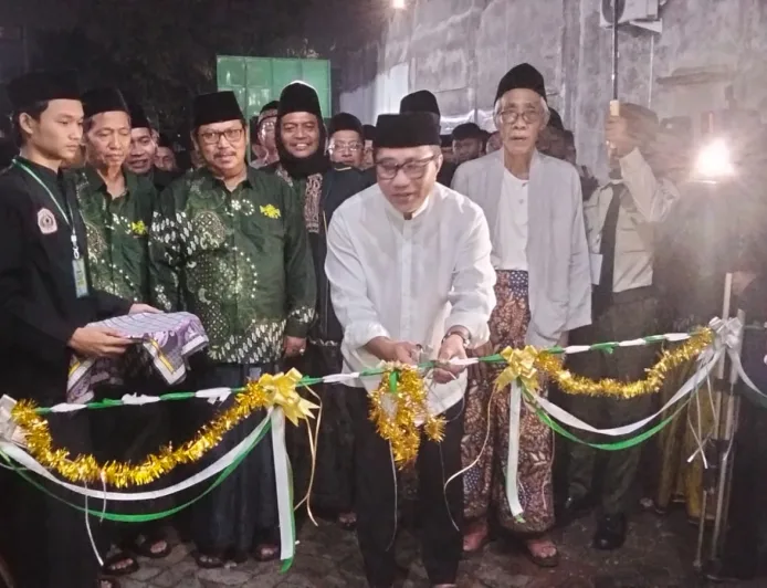 Iswar Resmikan Kantor Baru MWC NU Genuk, Perkuat Peran Sosial Keagamaan