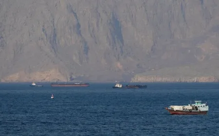 Iran Peringatkan AS: Selat Hormuz Bisa Jadi 'Kuburan' Kapal Trump
