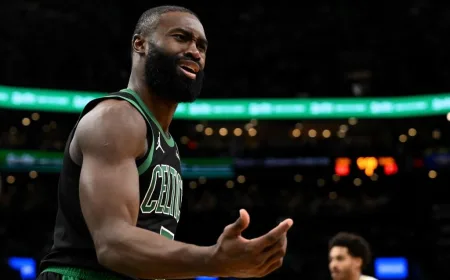 Jaylen Brown Tegaskan Komitmen ke Celtics Usai Komentar Tracy McGrady