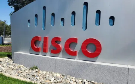 Cisco raises annual revenue forecast