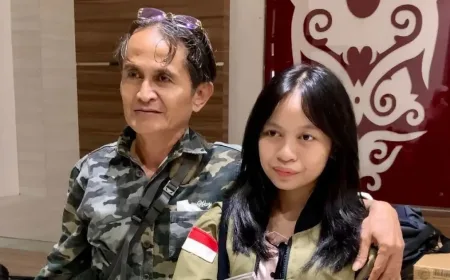 Profil Ocha: Si Bungsu yang Berjiwa Sosial Tinggi dan Aktif Mengajar Anak-Anak Kecil di Pontianak