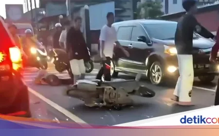 Pemotor Jatuh Lalu Tabrak Minibus di Puncak Bogor, 1 Orang Luka
