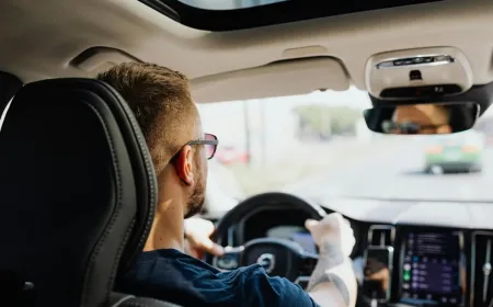 5 Kesalahan Penggunaan Kopling yang Mempercepat Kerusakan Mobil Manual