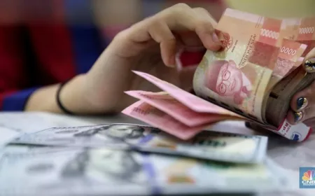 Rupiah Jatuh ke Rekor Terlemah, Ini Penyebab Utamanya pada Mei 2026