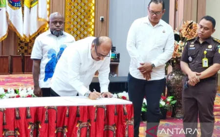 Kejati Papua Berikan Penguatan Hukum untuk KPU Papua Tengah Demi Pemilu Aman