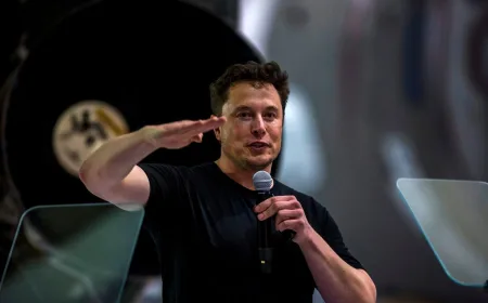 SpaceX Siap Lakukan IPO Terbesar Sejarah dengan Nilai Rp26.000 Triliun
