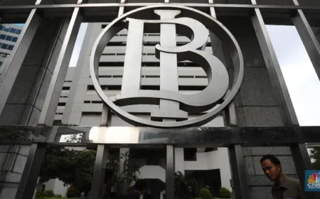 BI Rate Diprediksi Naik Besok, Rupiah Terus Melemah dan Tekanan Meningkat