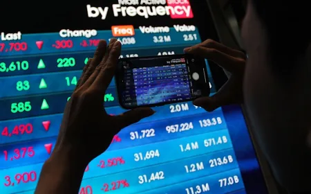 IHSG Turun 2% Lebih, Ini Penyebab Lengkap Penurunan Pasar Saham Hari Ini