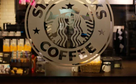 Starbucks Hentikan Penggunaan AI untuk Inventaris di Amerika Utara Setelah 9 Bulan