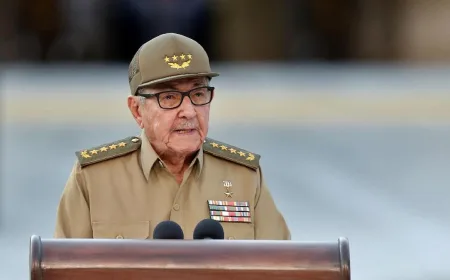 Alasan AS Dakwa Eks Presiden Kuba Raul Castro atas Insiden Pesawat 1996