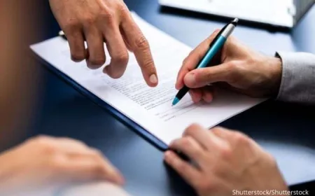 NPL Properti Naik, OJK Wanti-Wanti Tekanan terhadap Asuransi Kredit