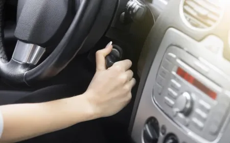 5 Tanda Aki Mobil Mulai Lemah sebelum Kendaraan Sulit Distarter