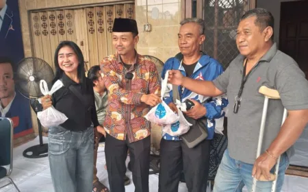 DPC Partai Demokrat Surabaya salurkan seribu paket daging kurban