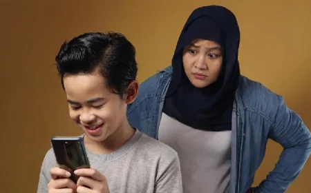 Setengah Anak Indonesia Terpapar Konten Seksual Media Sosial