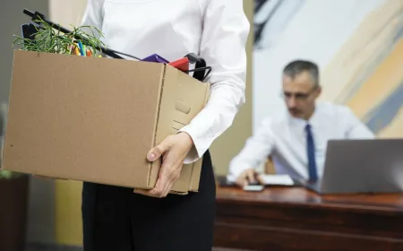Apakah Karyawan Bisa Menolak di PHK? Pahami Hak dan Prosedur Hukum Ketenagakerjaan Terbaru