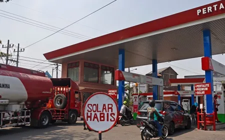 Sopir Truk Keluhkan Solar Langka, Minta Penegak Hukum Tindak Penimbunan BBM Subsidi