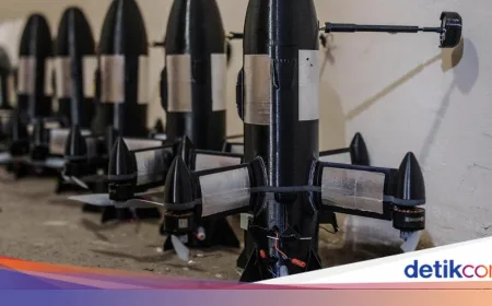 Memanas, Drone Ukraina Hantam Kapal Tanker-Depot Minyak di Rusia