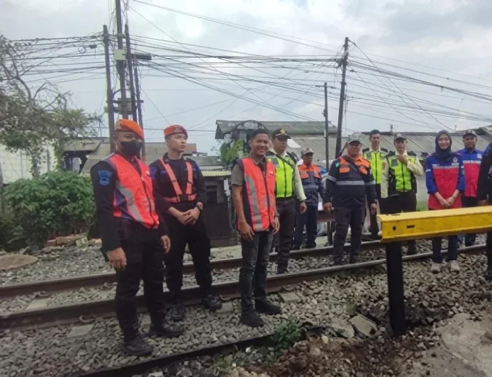 KAI Daop 1 Jakarta Tutup Pelintasan Sebidang Liar untuk Tekan Risiko Kecelakaan