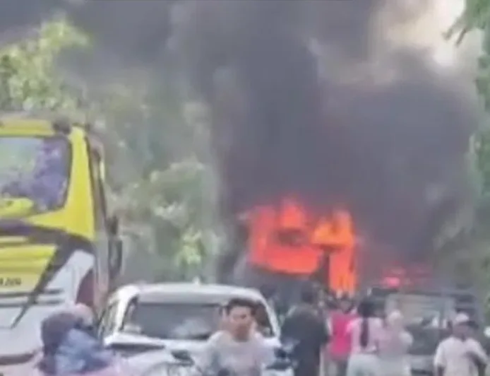 Kecelakaan Bus ALS VS Truk Tangki BBM di Muratara, 16 Orang Tewas