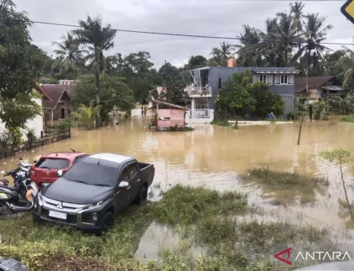2.985 Warga Terdampak Banjir di Kendari