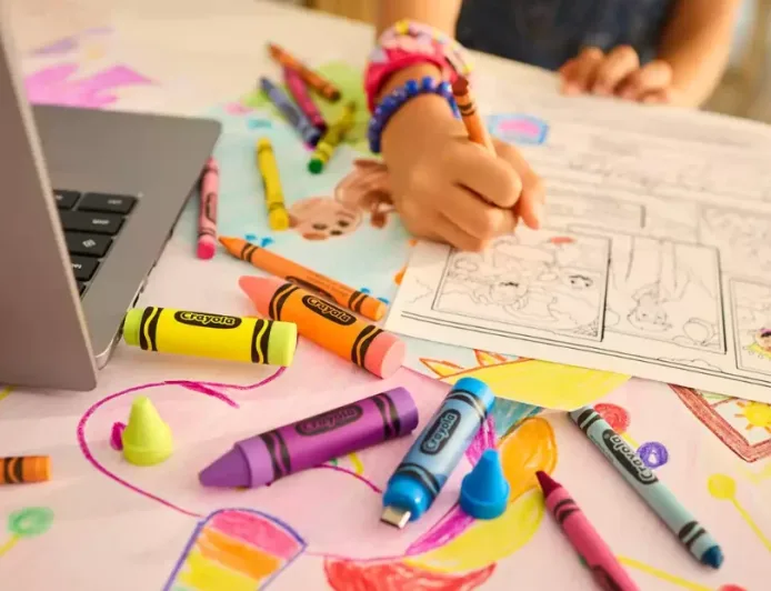 SanDisk Luncurkan USB Flash Drive Berbentuk Crayola di India