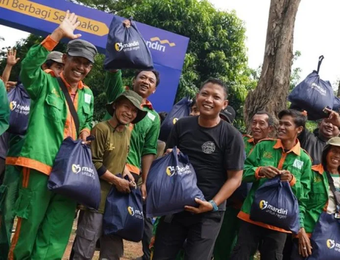 Bank Mandiri Salurkan 28.000 Paket Sembako Perkuat Kepedulian Sosial Nasional
