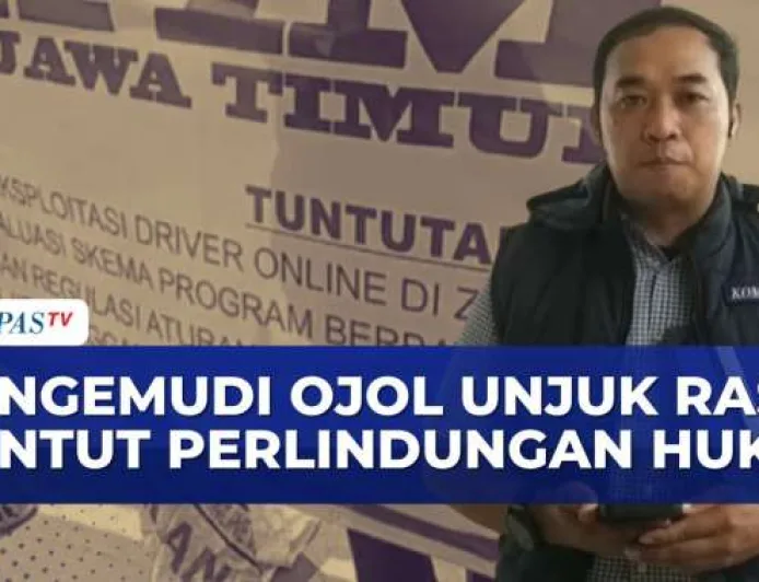 Pengemudi Ojol di Surabaya Desak Pemerintah Segera Terbitkan UU Transportasi Online