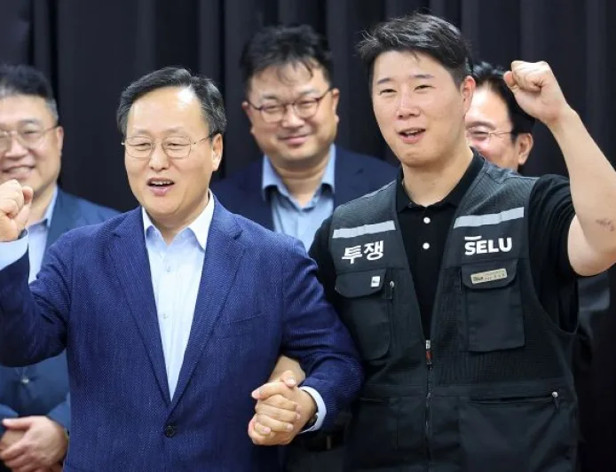 Samsung Jadi Perusahaan Triliunan Dolar Berkat AI, Buruh Tuntut Bagian Lebih Besar