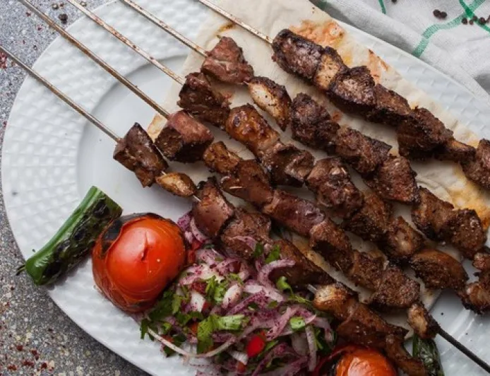 Daging Kambing Bikin Kolesterol Naik & Darah Tinggi, Mitos atau Fakta?