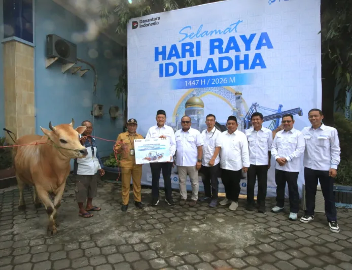 Pelindo Salurkan 127 Hewan Kurban, Perkuat Kepedulian Sosial di Wilayah Pelabuhan