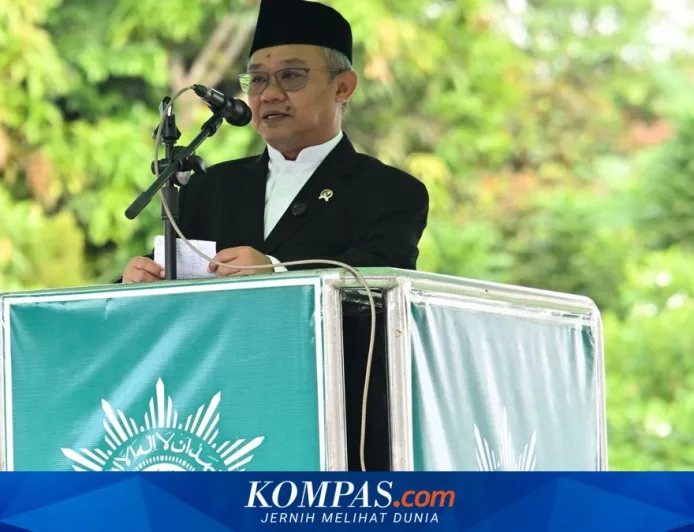 Momen Idul Adha, Mendikdasmen Abdul Mu'ti Ajak Warga Tumbuhkan Kepedulian Sosial