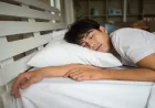 Sering Kurang Tidur Saat Hari Kerja? Penelitian Terbaru Ungkap Balas Dendam Tidur Saat Weekend Ternyata Bisa Turunkan Risiko Penyakit Jantung